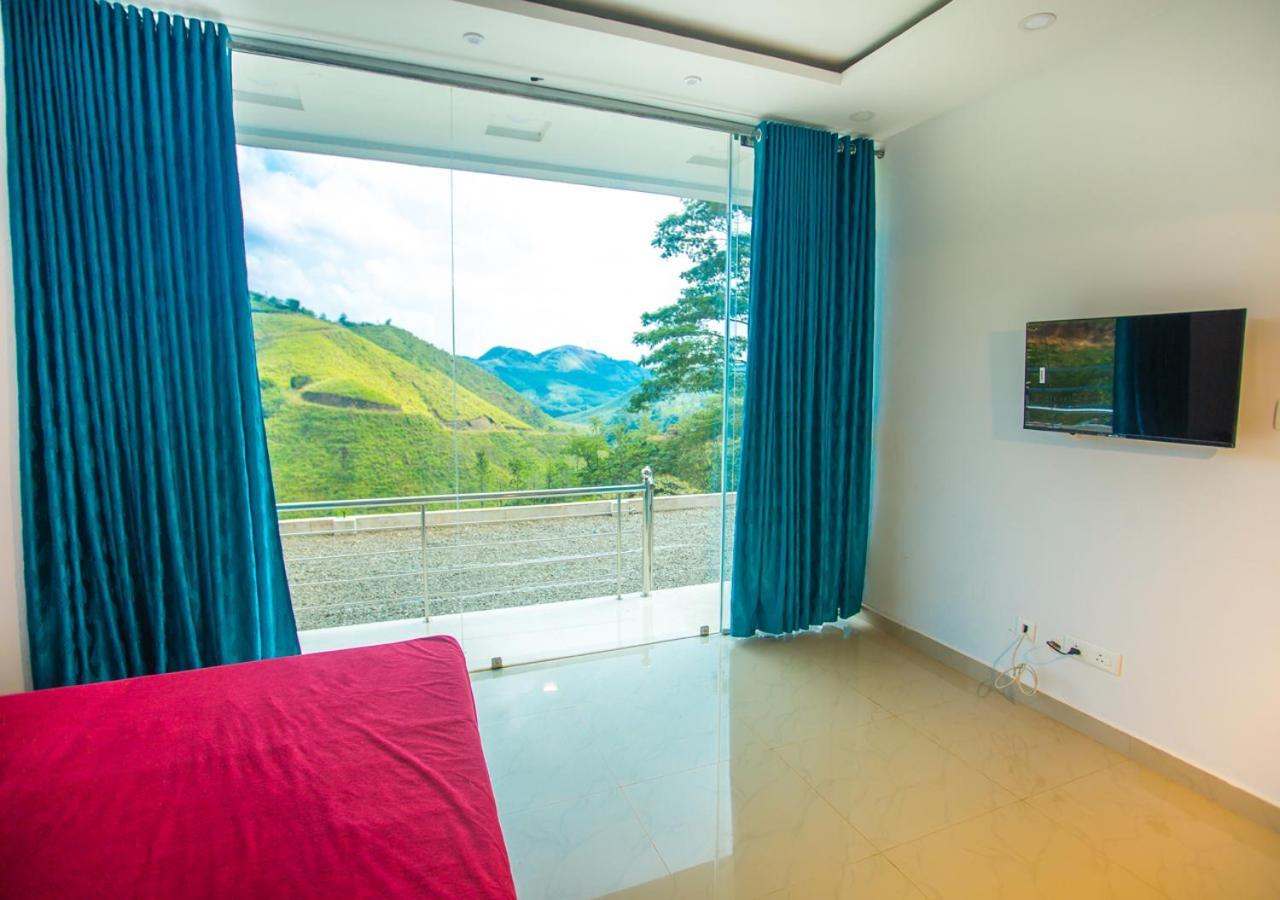 Hidden Valley Hill View Cottage Vagamon By Voye Homes Exterior foto